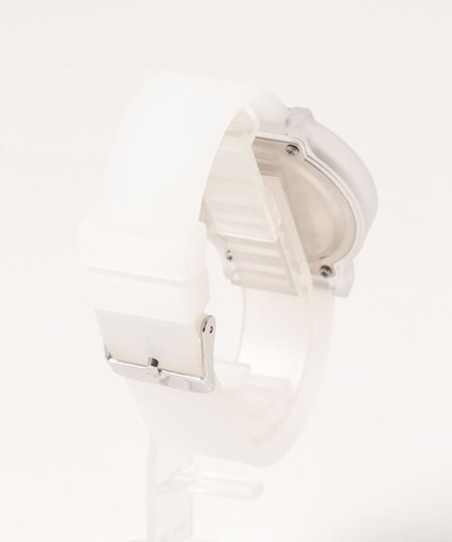 nattito(ナティート)の「〈nattito/ナティート〉clear matt watch グミー(アナログ腕時計・レディース・ブラック/ホワイト/ブラウン/グレー/グリーン・ONE SIZE)」の6枚目の写真
