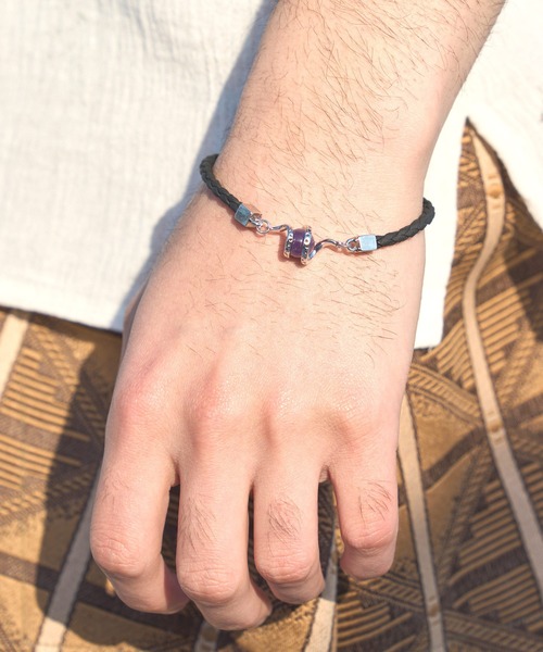 チャイハネ（チャイハネ）の「【チャイハネ】誕生石 バースクロスドMEN'Sブレスレット（ブレスレット・メンズ・その他7/その他9/その他12/その他4/その他6/その他11/その他1/その他2/その他3/その他5/その他8/その他10・FREE）」の3枚目の写真