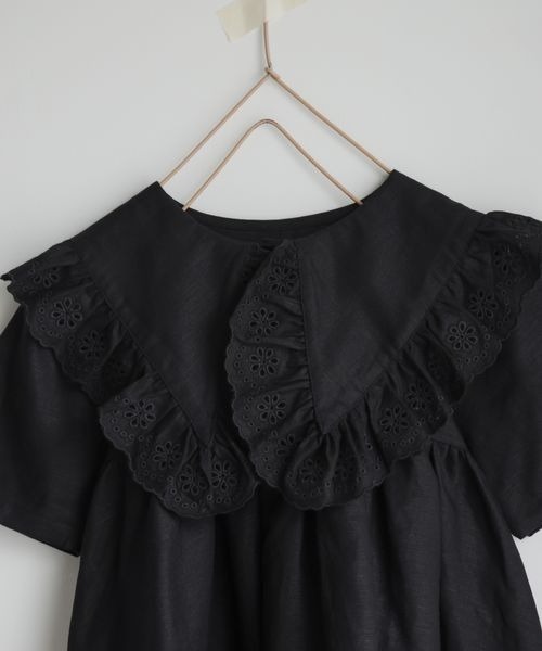 LOWRYS FARM（ローリーズファーム）の「シシュウＢＩＧカラーワンピース　960781（ワンピース・キッズ・ホワイト/ブラック/ベージュ・110cm/120cm/130cm/140cm/150cm）」の12枚目の写真