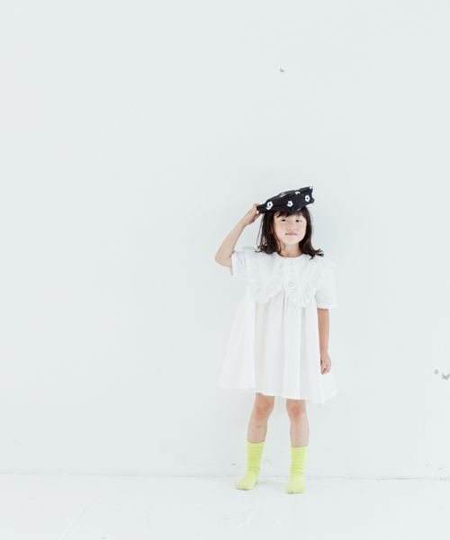 LOWRYS FARM（ローリーズファーム）の「シシュウＢＩＧカラーワンピース　960781（ワンピース・キッズ・ホワイト/ブラック/ベージュ・110cm/120cm/130cm/140cm/150cm）」の16枚目の写真