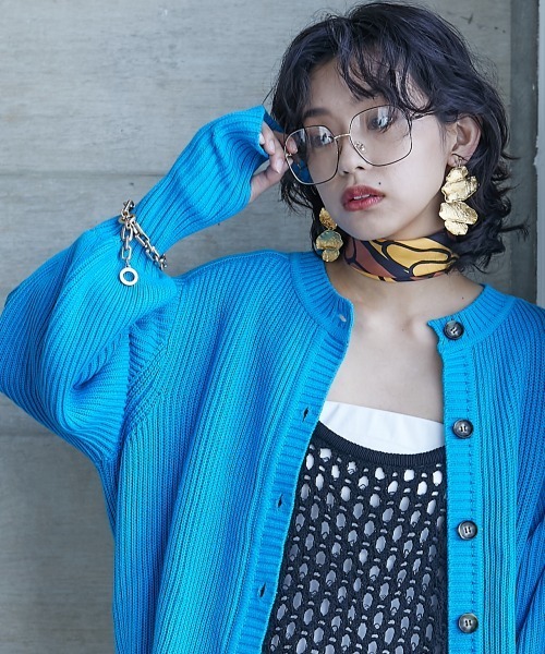 GEVS.(ジェイヴィス)の「<大きいサイズ> 2WAYニットカーディガン GEVS.(カーディガン/ボレロ・レディース・レッド/ブラック/ブルー・L/LL/3L/4L/5L)」の1枚目の写真