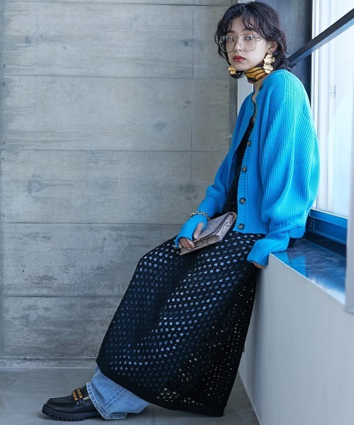 GEVS.(ジェイヴィス)の「<大きいサイズ> 2WAYニットカーディガン GEVS.(カーディガン/ボレロ・レディース・レッド/ブラック/ブルー・L/LL/3L/4L/5L)」の5枚目の写真