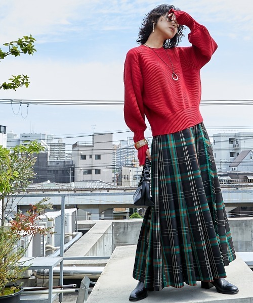 GEVS.(ジェイヴィス)の「<大きいサイズ> 2WAYニットカーディガン GEVS.(カーディガン/ボレロ・レディース・レッド/ブラック/ブルー・L/LL/3L/4L/5L)」の10枚目の写真