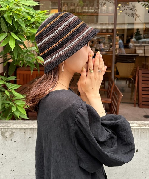 DISCOAT(ディスコート)の「【ユニセックス】ランダムボーダーサーモハット(ハット・レディース・ブラック/ベージュ・FREE)」の1枚目の写真