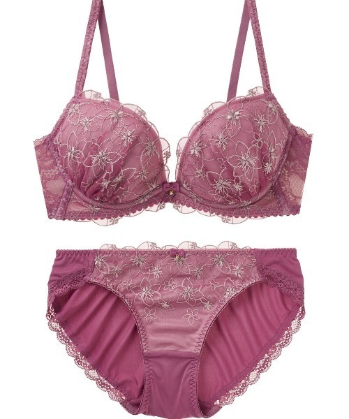 tutuanna（チュチュアンナ）の「ブラジャーショーツセット　[運命のブラ]ルミエールブーケブラ&ショーツセット（ブラ&ショーツ・レディース・ピンク/グレー/グリーン/オフホワイト/ターメリック/グレイッシュブルー/ピンク系その他・D65/C70/A70/A75/D70/E70/B65/C65/C75/E65/E75/B75/B70/A65/D75/C80/E80/E75L/E75M/C75L/D75L/D75M）」の7枚目の写真