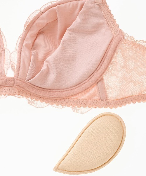 tutuanna（チュチュアンナ）の「ブラジャーショーツセット　[運命のブラ]ルミエールブーケブラ&ショーツセット（ブラ&ショーツ・レディース・ピンク/グレー/グリーン/オフホワイト/ターメリック/グレイッシュブルー/ピンク系その他・D65/C70/A70/A75/D70/E70/B65/C65/C75/E65/E75/B75/B70/A65/D75/C80/E80/E75L/E75M/C75L/D75L/D75M）」の16枚目の写真