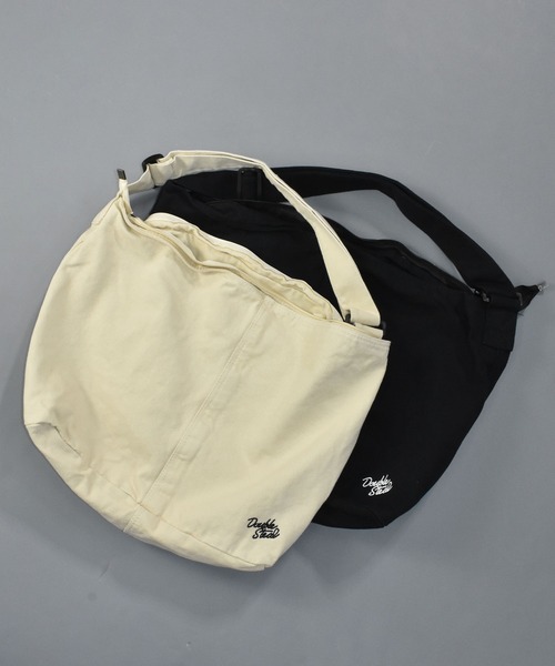 DOUBLE STEAL（ダブルスティール）の「ビッグホーボーバッグ（トートバッグ・メンズ・ブラック/ベージュ・FREE）」の3枚目の写真