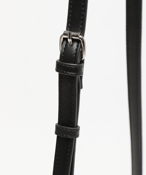 LAKOLE（ラコレ）の「FLフラップミニショルダー / 969627（ショルダーバッグ・メンズ・モカ/ブラック/グレイッシュベージュ・FREE）」の12枚目の写真