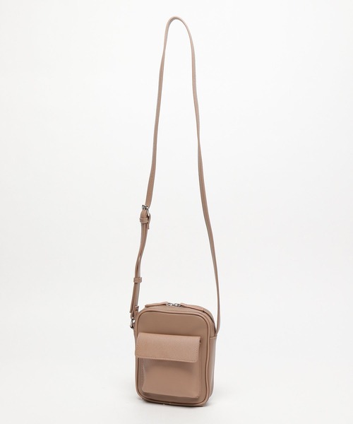 LAKOLE（ラコレ）の「FLフラップミニショルダー / 969627（ショルダーバッグ・メンズ・モカ/ブラック/グレイッシュベージュ・FREE）」の17枚目の写真