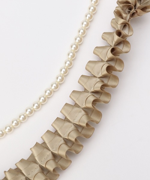 Me%（ミィパーセント）の「フリル2WAYモバイルストラップ　977890（スマホグッズ・レディース・ブラック/アイボリー/ホワイト/グレー・FREE）」の9枚目の写真