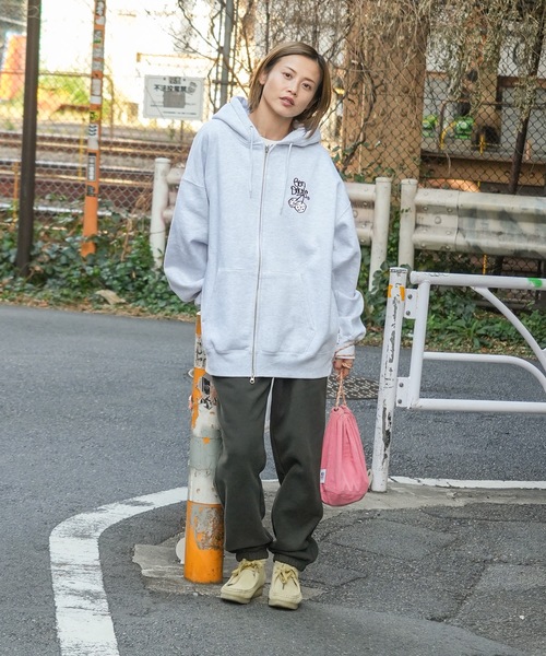 BEN DAVIS（ベンデイビス）の「【BEN DAVIS/ベンデイビス】裏起毛　バックプリント　フルジップパーカー　ダイス　8BALL　ワンポイントブランドロゴ刺繍（パーカー・メンズ・ブラック/グレー/ライトグリーン・X-LARGE/LARGE/MEDIUM）」の18枚目の写真