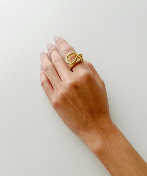 sowang（ソワン）の「【ステンレス】 ぷっくりヒネリデザインリング（リング・レディース・シルバー/ゴールド・13/11）」の12枚目の写真