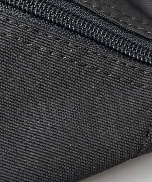 MEI（メイ）の「軽量 ポリエステル ウエストポーチ（ボディバッグ/ウエストポーチ・メンズ・ブラック・FREE）」の20枚目の写真