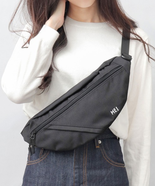 MEI（メイ）の「軽量 ポリエステル ウエストポーチ（ボディバッグ/ウエストポーチ・メンズ・ブラック・FREE）」の7枚目の写真