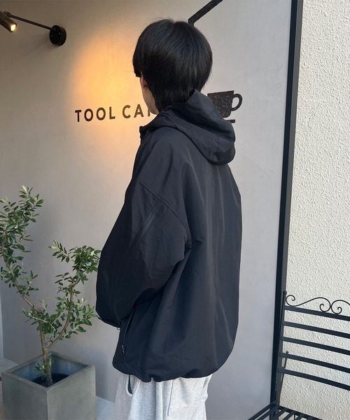 PICSAS（ピクサス）の「【PICSAS】ユーティリティーナイロンマウンテンパーカー（マウンテンパーカー・メンズ・ブラック/グレー・M/L）」の7枚目の写真