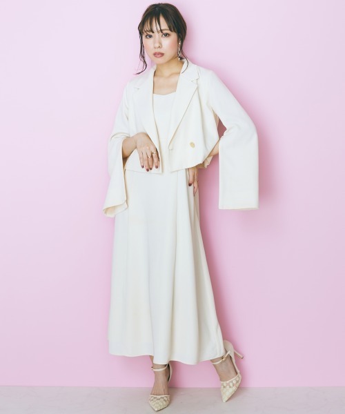 marun(マルン)の「<大きいサイズ> ショート丈2wayジャケット marun(テーラードジャケット・レディース・ブラック/アイボリー・4L/L/5L/LL/3L)」の5枚目の写真