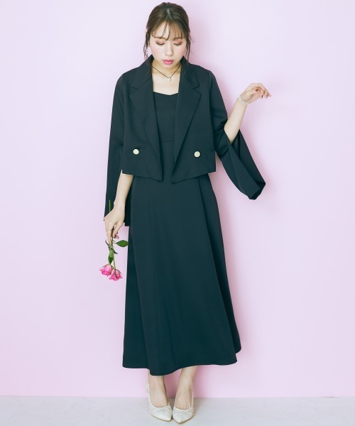 marun(マルン)の「<大きいサイズ> ショート丈2wayジャケット marun(テーラードジャケット・レディース・ブラック/アイボリー・4L/L/5L/LL/3L)」の7枚目の写真