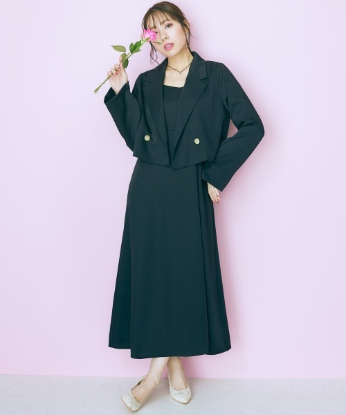 marun(マルン)の「<大きいサイズ> ショート丈2wayジャケット marun(テーラードジャケット・レディース・ブラック/アイボリー・4L/L/5L/LL/3L)」の10枚目の写真