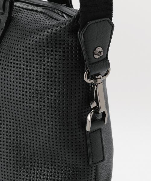 JOSEPH（ジョセフ）の「パンチングレザー2WAYトート（ショルダーバッグ・メンズ・ブラック系・F）」の4枚目の写真