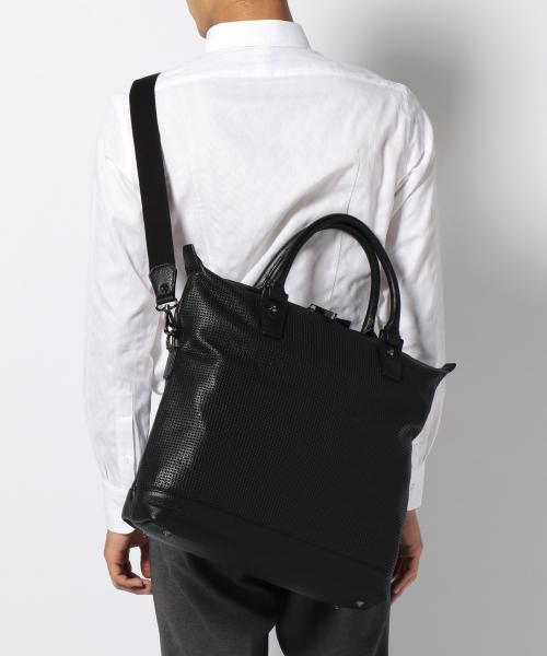 JOSEPH（ジョセフ）の「パンチングレザー2WAYトート（ショルダーバッグ