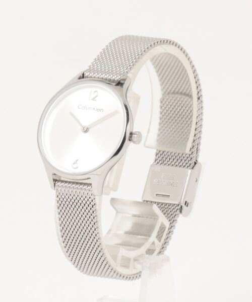 Calvin Klein（カルバン・クライン）の「「Calvin Klein/カルバンクライン」タイムレス - 28MM シルバー サンレイ ダイヤル メッシュ（アナログ腕時計・レディース・シルバー・28mm）」の2枚目の写真