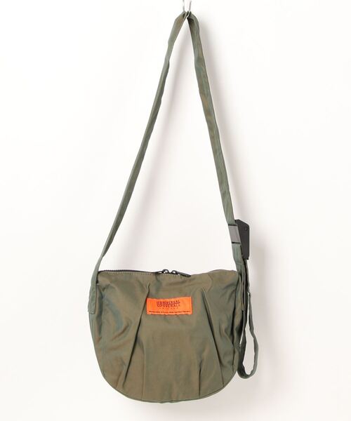 UNIVERSAL OVERALL（ユニバーサルオーバーオール）の「UNIVERSAL OVERALL / GABARDINE HOBO SHOULDER (M) / UVO-157（ショルダーバッグ・レディース・ブラック/カーキ/ベージュ・ONESIZE）」の12枚目の写真