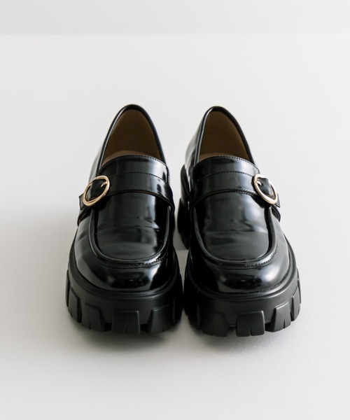 OLIVE des OLIVE（オリーブデオリーブ）の「ボリュームソールローファー　1041130070（ローファー・レディース・ブラック系その他/ブラック・SMALL/MEDIUM/LARGE）」の5枚目の写真