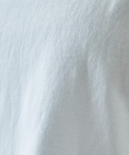 miclat（ミクラ）の「大きいサイズ　クロップドコンパクトロゴＴシャツ　miclat（Tシャツ/カットソー・レディース・ブラック/ホワイト・L/5L/4L/3L/LL）」の15枚目の写真