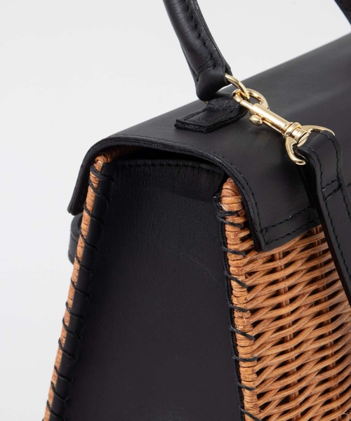 The Bagmati（ザバグマティ）の「BAGMATI LEATHER COMBINATION 2WAY SHOULDER BAG バグマティ レザー使い かごバッグ　ショルダー（ショルダーバッグ・レディース・ブラック・FREE）」の9枚目の写真