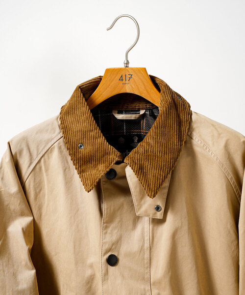 Barbour(バブアー)の「【BARBOUR / バブアー】os transporter casual MCA0931(ナイロンジャケット・メンズ・ベージュ・36/38/40)」の2枚目の写真