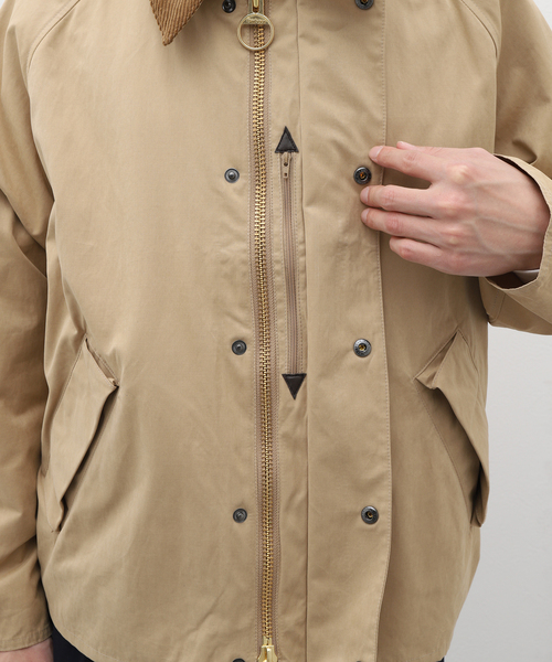 Barbour(バブアー)の「【BARBOUR / バブアー】os transporter casual MCA0931(ナイロンジャケット・メンズ・ベージュ・36/38/40)」の22枚目の写真
