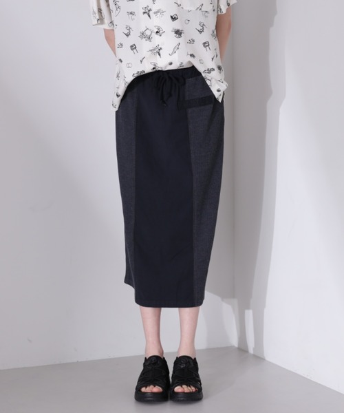 AVIREX（アヴィレックス）の「《直営店限定》FADE WASH WAFFLE DOCKNG SKIRT/フェイドウォッシュ ワッフルドッキングスカート（スカート・レディース・ブラック/サックスブルー/アイボリー・FREE）」の5枚目の写真