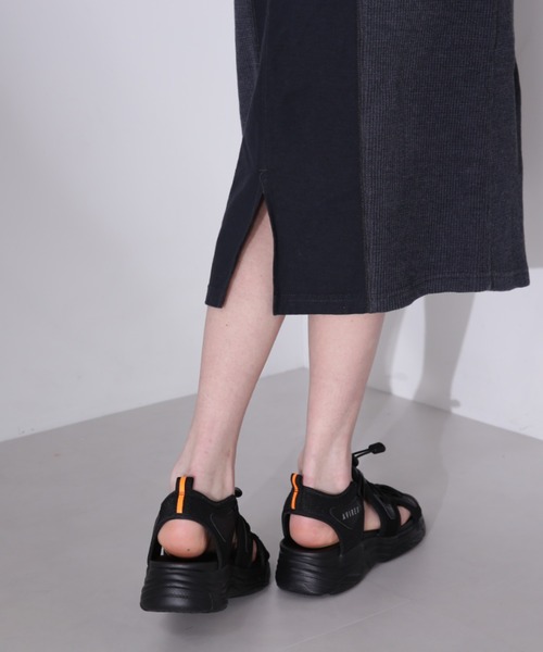 AVIREX（アヴィレックス）の「《直営店限定》FADE WASH WAFFLE DOCKNG SKIRT/フェイドウォッシュ ワッフルドッキングスカート（スカート・レディース・ブラック/サックスブルー/アイボリー・FREE）」の14枚目の写真