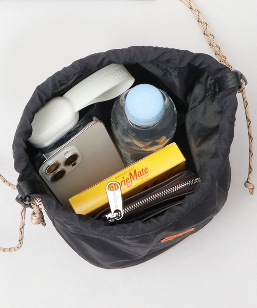 KRIFF MAYER（クリフメイヤー）の「巾着 ミニ ショルダーバッグ（ショルダーバッグ・メンズ・ブラック・FREE）」の8枚目の写真