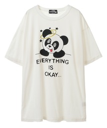 EVERYTHING IS OKAY BIG Tシャツ