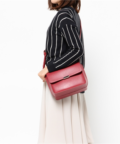 koe(コエ)の「スクエアショルダー(ショルダーバッグ・レディース・ベージュ/レッド/グリーン・FREE)」の9枚目の写真
