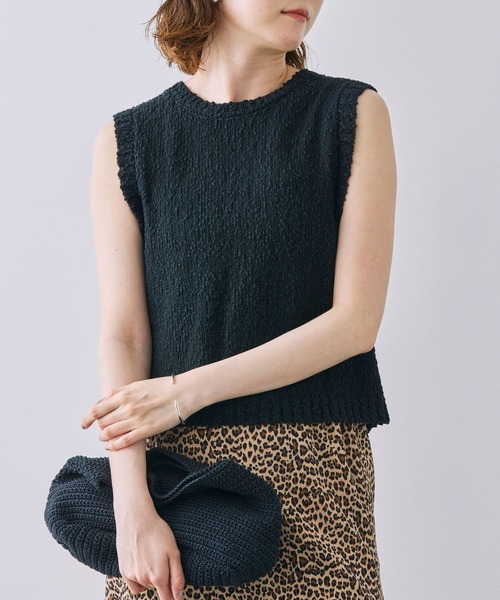 BABYLONE（バビロン）の「バックスリットノースリプルオーバー（ニット/セーター・レディース・ライトグレー/ブラック/ライトベージュ・フリー）」の2枚目の写真