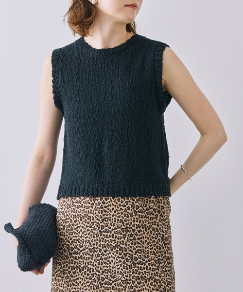 BABYLONE（バビロン）の「バックスリットノースリプルオーバー（ニット/セーター・レディース・ライトグレー/ブラック/ライトベージュ・フリー）」の5枚目の写真