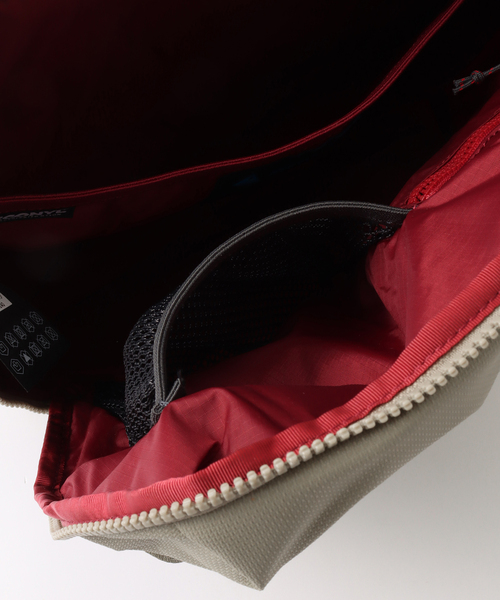 KLATTERMUSEN（クレッタルムーセン）の「KLATTERMUSEN / クレッタルムーセン Gaut Messenger Bag-Limited（メッセンジャーバッグ・メンズ・ブラック系その他/ホワイト系その他・FREE）」の10枚目の写真