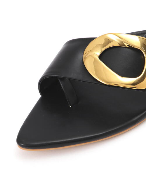 EDIT COLOGNE（エディットコロン）の「ゴールドパーツミュール（パンプス・レディース・ベージュ/ブラック/オフホワイト・23.5cm/23.0cm/24.0cm）」の6枚目の写真