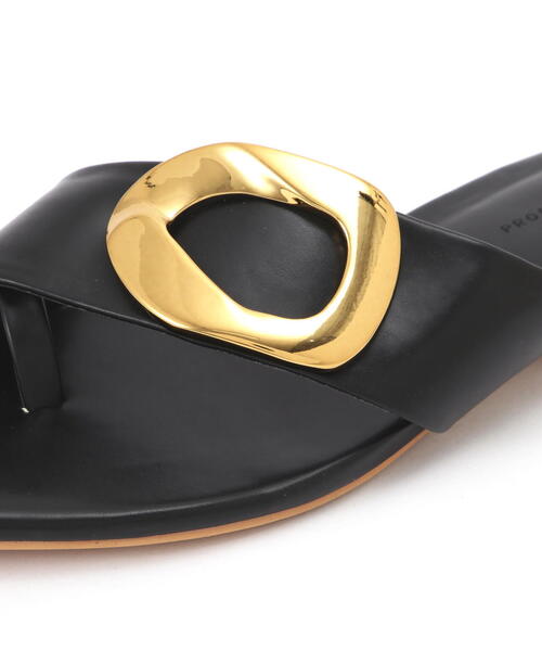 EDIT COLOGNE（エディットコロン）の「ゴールドパーツミュール（パンプス・レディース・ベージュ/ブラック/オフホワイト・23.5cm/23.0cm/24.0cm）」の7枚目の写真