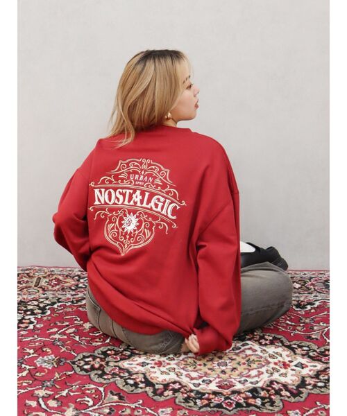 EVRIS（エヴリス）の「NOSTALGIC BIGスウェットトップス（スウェット・レディース・レッド/ホワイト/チャコールグレー/ブラック・FREE）」の20枚目の写真