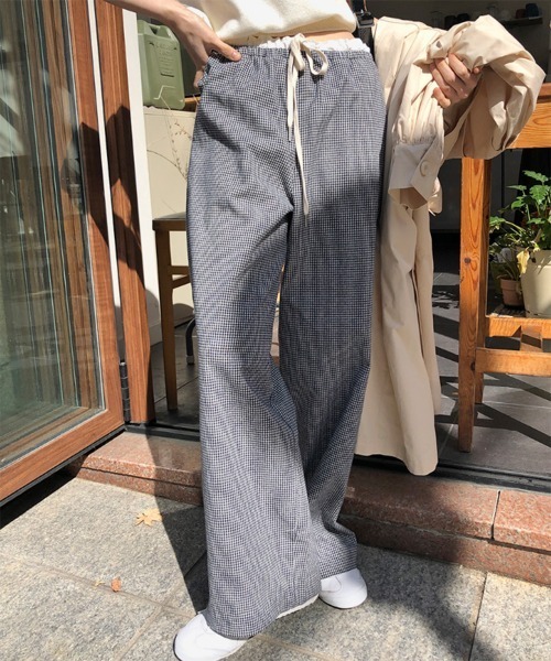 by muni:r（バイ ムニール）の「【お気に入り登録数1.5万突破！】ダブルウエストイージーパンツ（スウェットパンツ・レディース・ブラック/ブラック×ホワイト・FREE）」の17枚目の写真