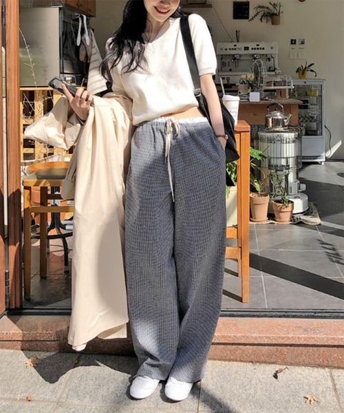 by muni:r（バイ ムニール）の「【お気に入り登録数1.5万突破！】ダブルウエストイージーパンツ（スウェットパンツ・レディース・ブラック/ブラック×ホワイト・FREE）」の18枚目の写真