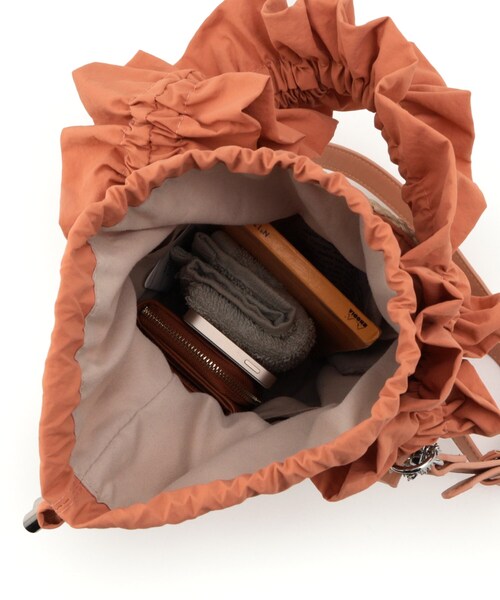 index(インデックス)の「◆持ち手フリルバケツショルダー(ショルダーバッグ・レディース・オレンジ/ブラック/パープル系4・00)」の13枚目の写真