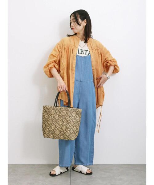 Samansa Mos2 blue（サマンサモスモスブルー）の「裾ドロストギャザーチュニック（シャツ/ブラウス・レディース・ブラック/オフホワイト/オレンジ・F）」の21枚目の写真