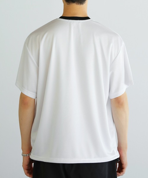 The unormwind（ザアンノームワインド）の「シティフットボールユニフォーム裾ドローコードダブル胸刺繍ロゴ半袖VネックTシャツ（Tシャツ/カットソー・メンズ・ブラック/ホワイト/ネイビー・S/M/L/XL）」の21枚目の写真