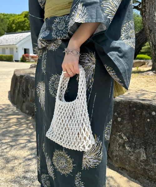 CAPRICIEUX LE'MAGE(カプリシューレマージュ)の「メッシュミニバッグ(ハンドバッグ・レディース・ホワイト/ブラック・FREE)」の10枚目の写真