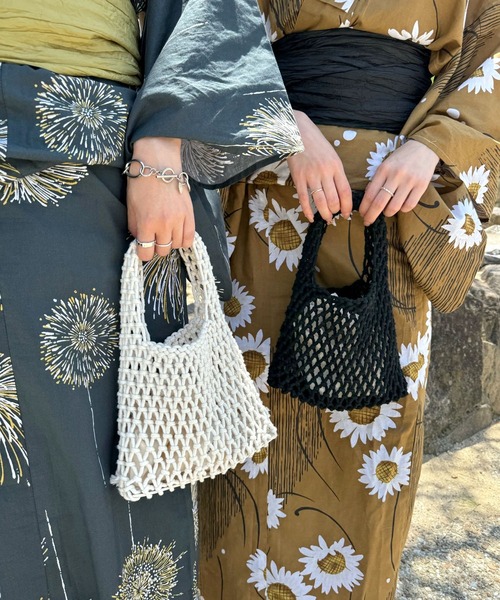 CAPRICIEUX LE'MAGE(カプリシューレマージュ)の「メッシュミニバッグ(ハンドバッグ・レディース・ホワイト/ブラック・FREE)」の11枚目の写真