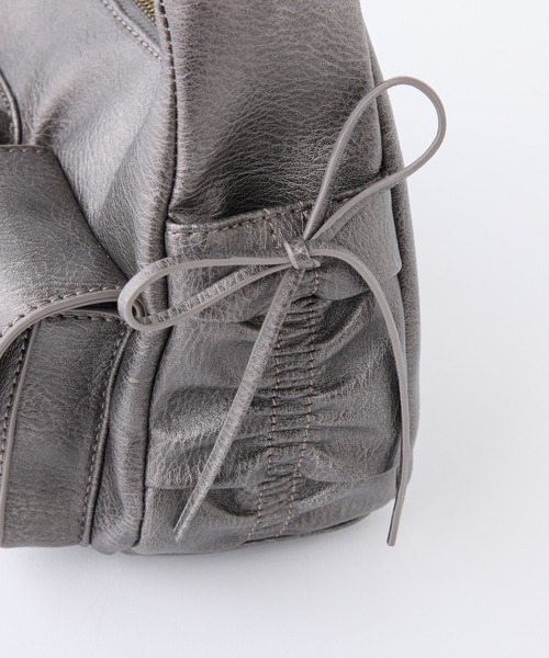 one after another NICE CLAUP（ワンアフターアナザーナイスクラップ）の「ドロストポケットショルダーバッグ（ショルダーバッグ・レディース・ブラック/ダークブラウン/ピンク/アイボリー・FREE）」の16枚目の写真